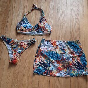 NWOT Tropical Print Bikini Set